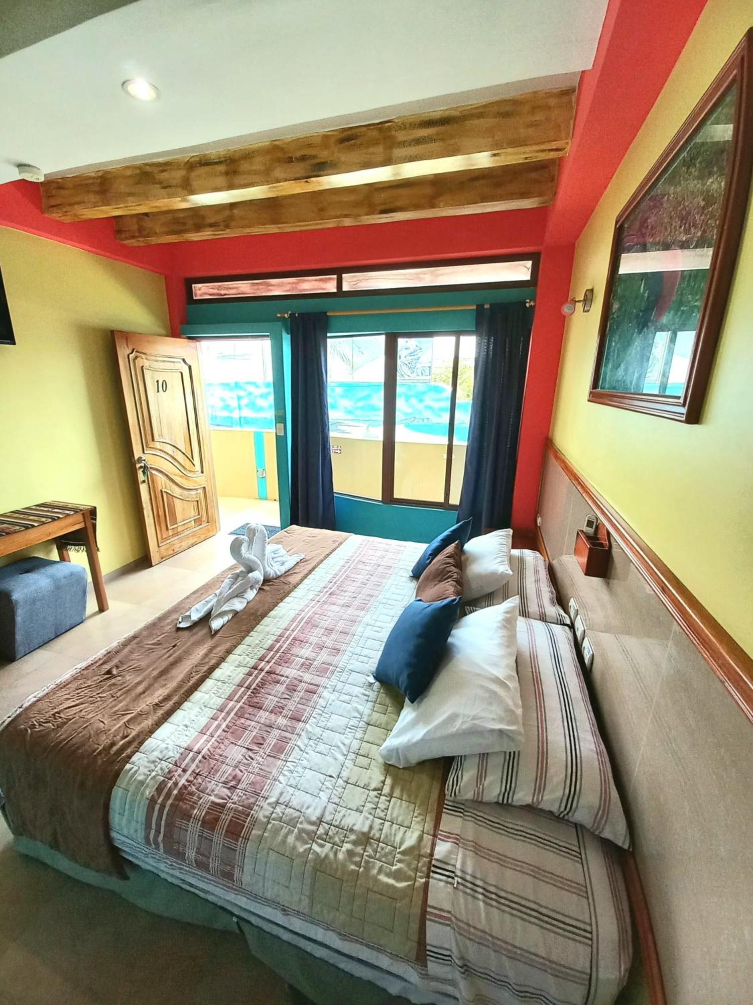 Galapagos Eco Friendly Bed & Breakfast Puerto Baquerizo Moreno Exterior photo