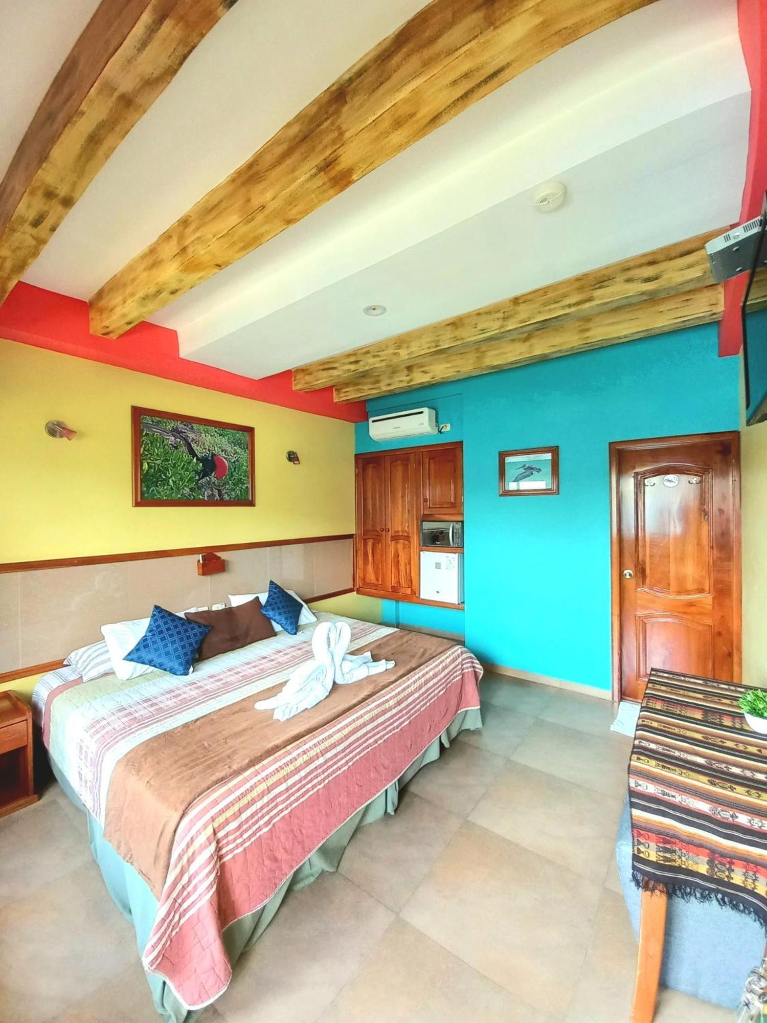 Galapagos Eco Friendly Bed & Breakfast Puerto Baquerizo Moreno Exterior photo