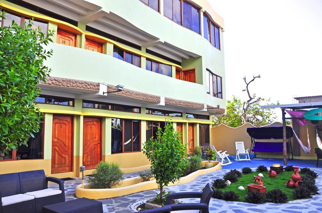 Galapagos Eco Friendly Bed & Breakfast Puerto Baquerizo Moreno Exterior photo