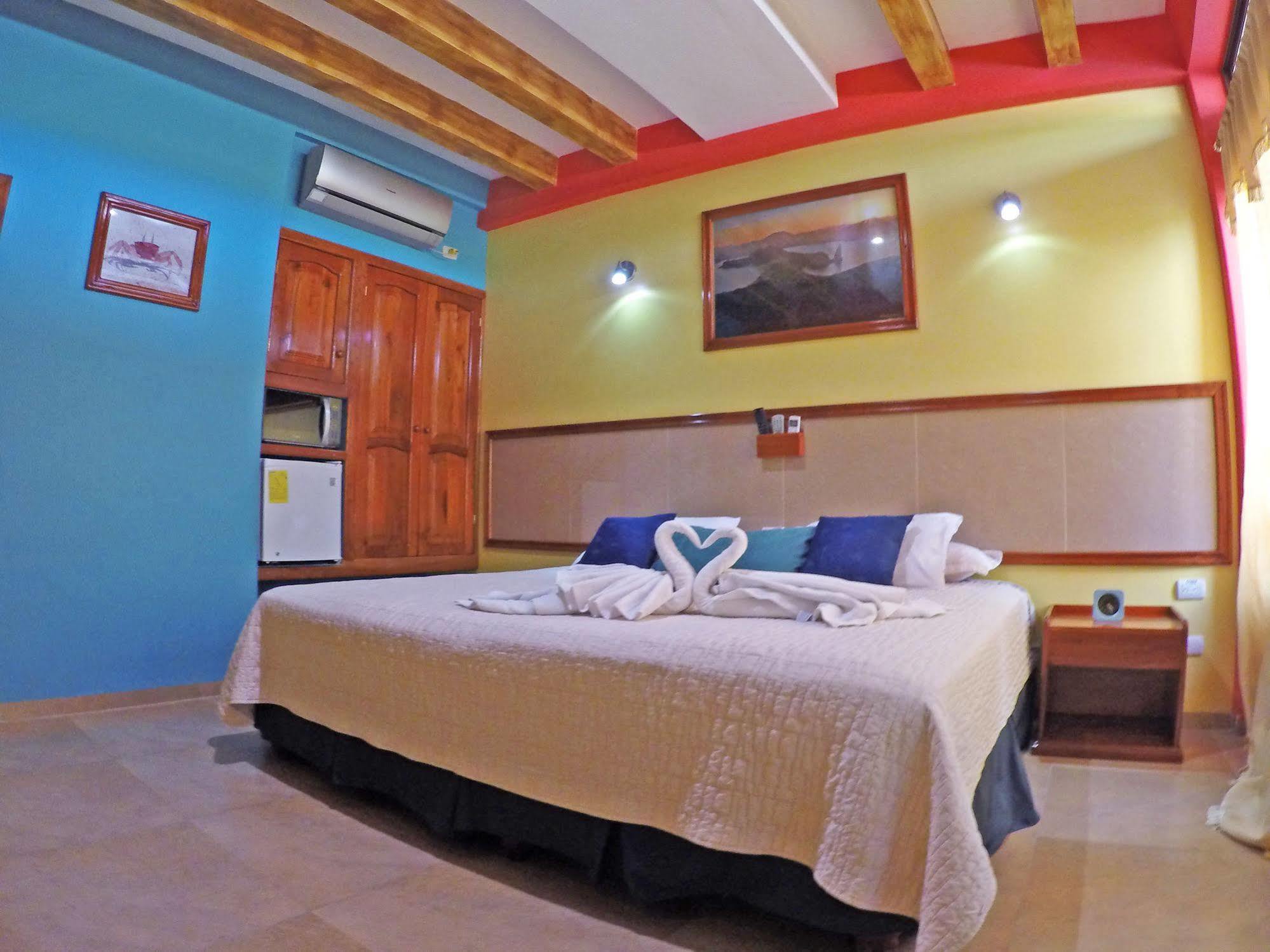 Galapagos Eco Friendly Bed & Breakfast Puerto Baquerizo Moreno Exterior photo